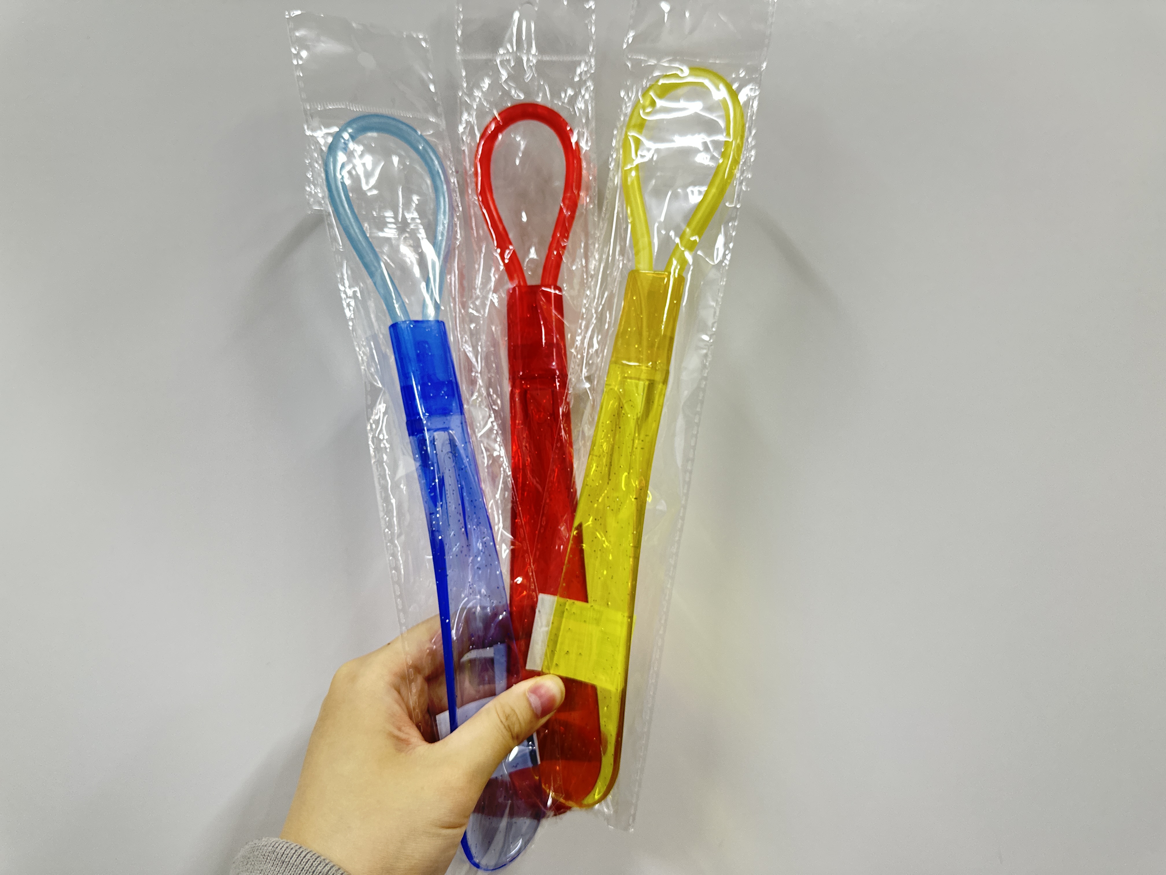 Unihouse Lžíce na boty 21cm plastový 1ks