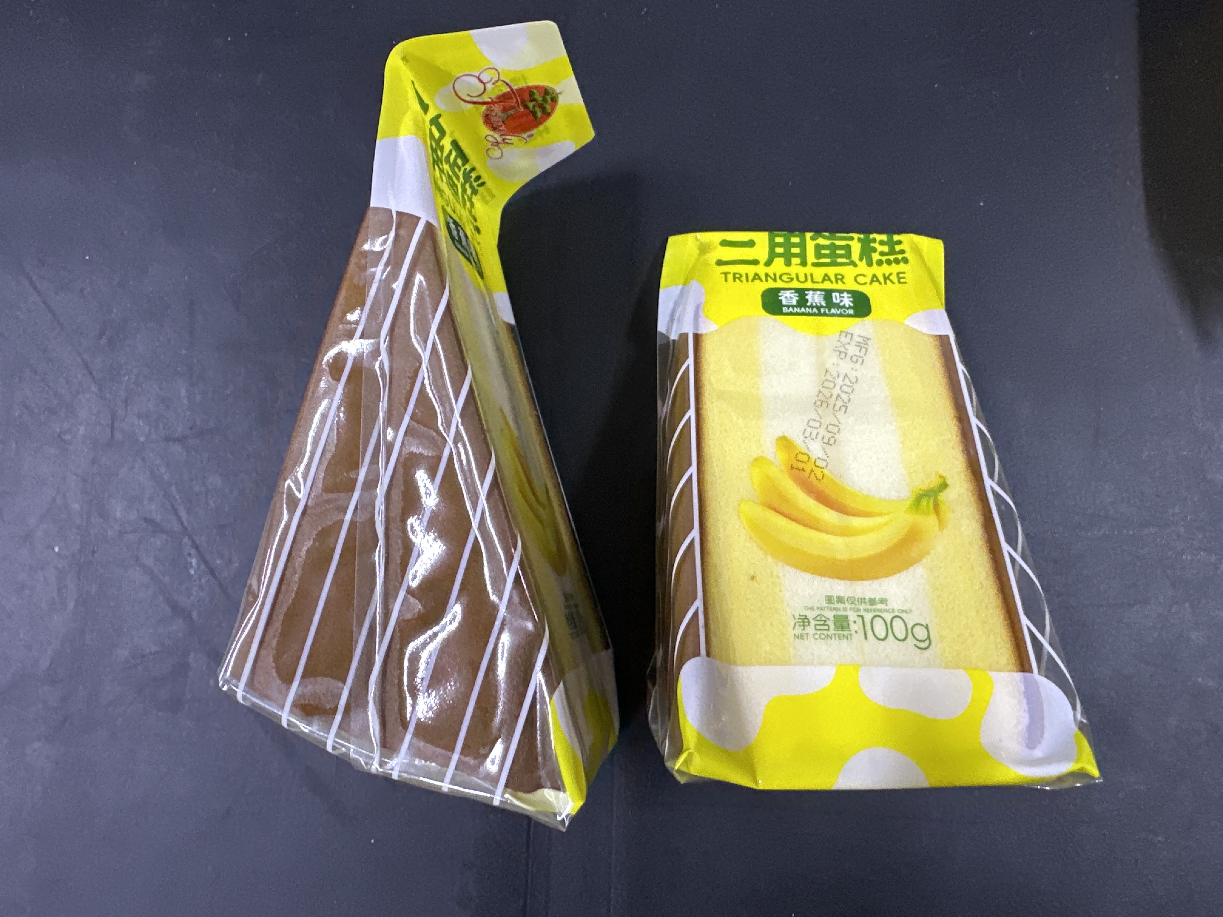 Trojúhelníkový dort s banánovou příchuť 100g