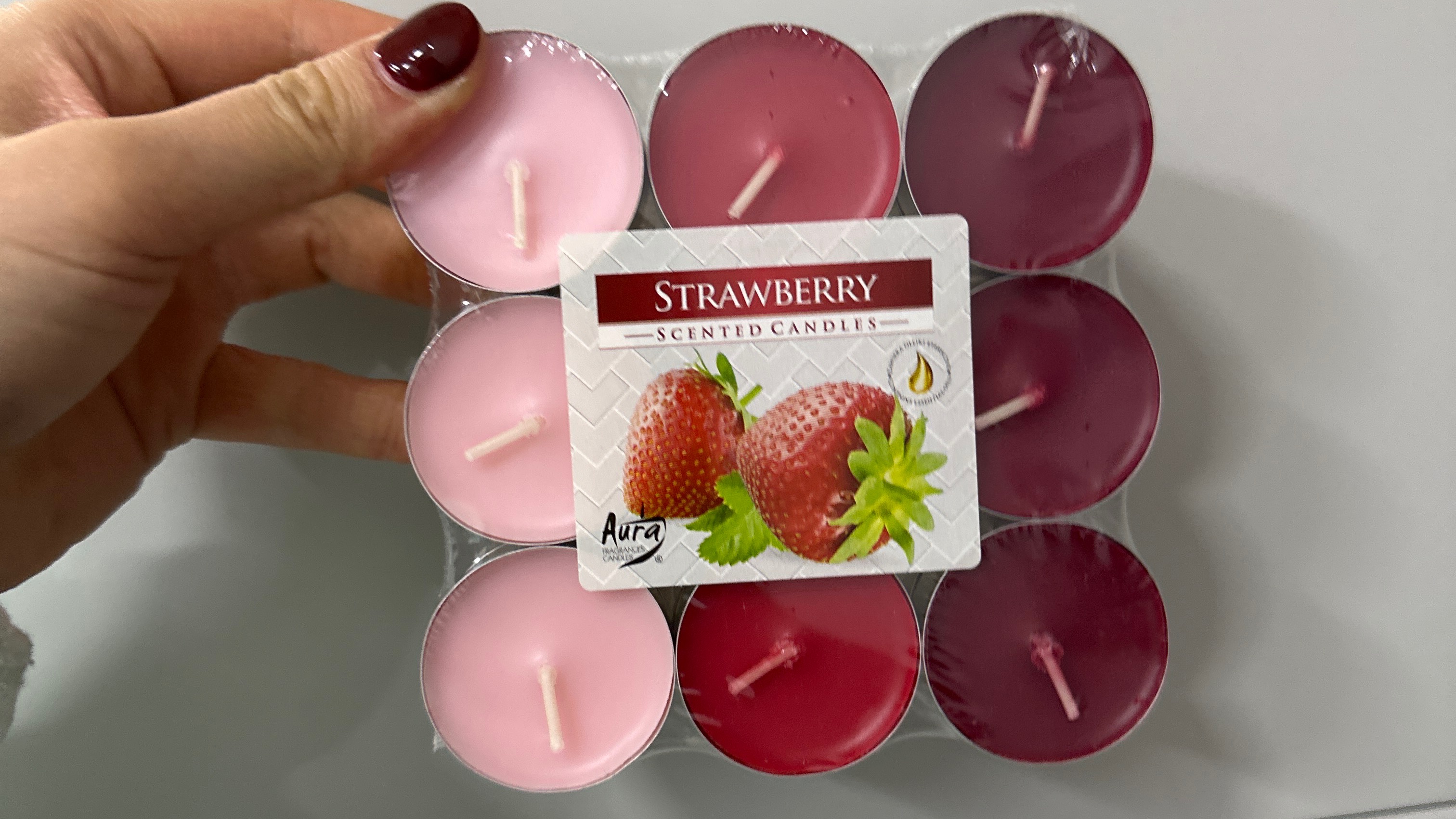 Vonné čajové svíčky Strawberry 18 ks