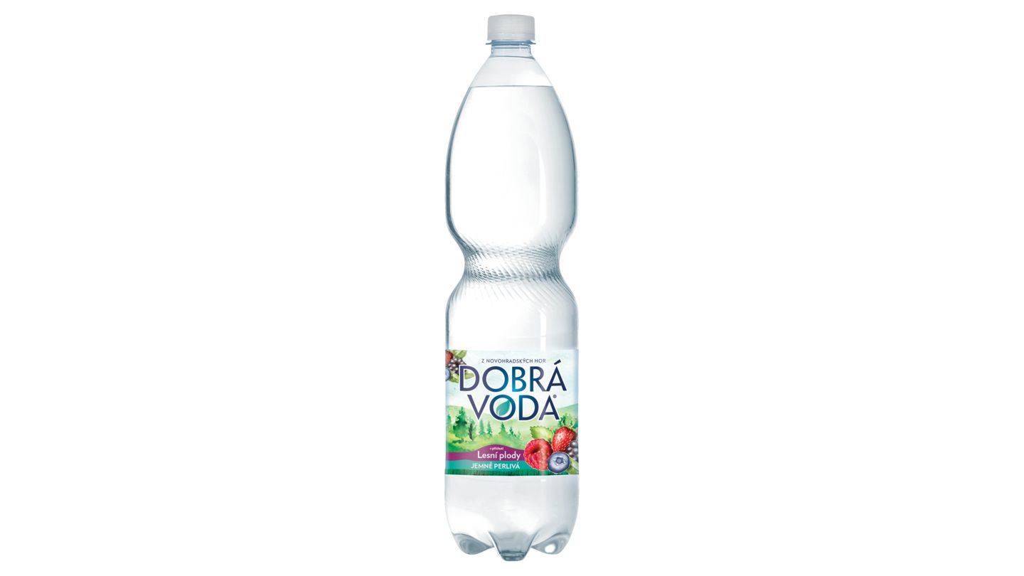 Dobrá voda - jemně perlivá s příchutí lesní plody 1,5 l