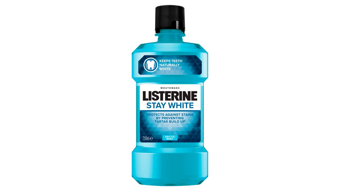 Listerine Stay White Arctic Mint ústní voda 250ml