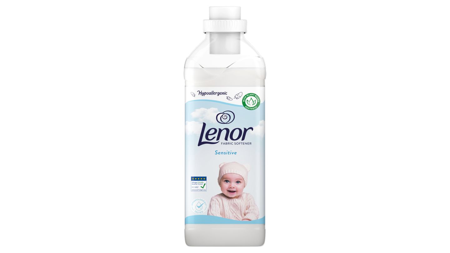 Lenor Sensitive Aviváž 31 Praní, 930ml