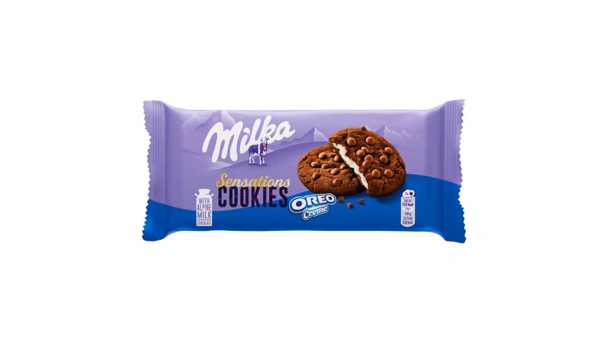 Milka sušenky kakaové Cookie Sensations s náplní s vanilkovou příchutí 156g
