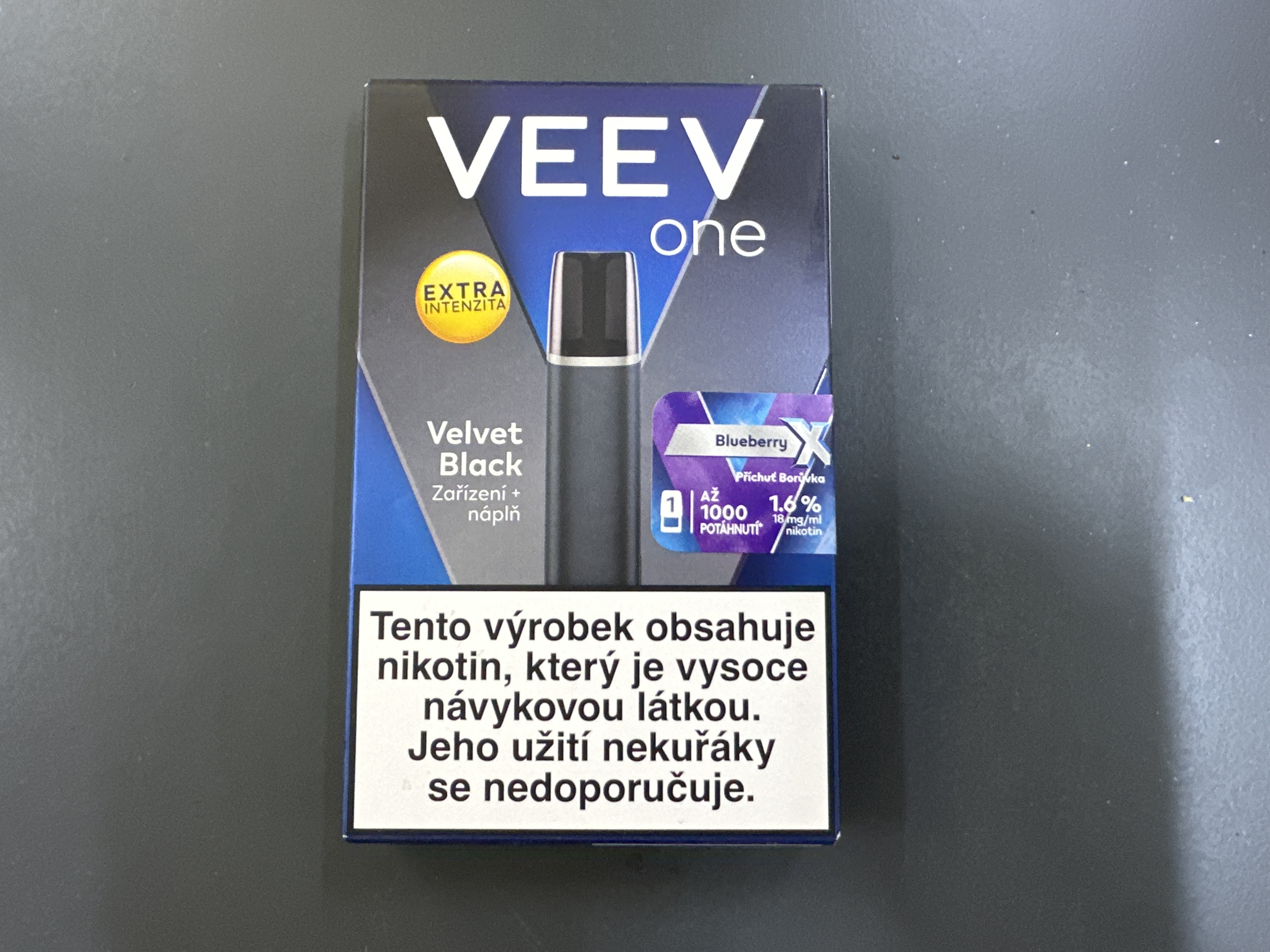 VEEV ONE POD STARTER KIT velvet Černý
