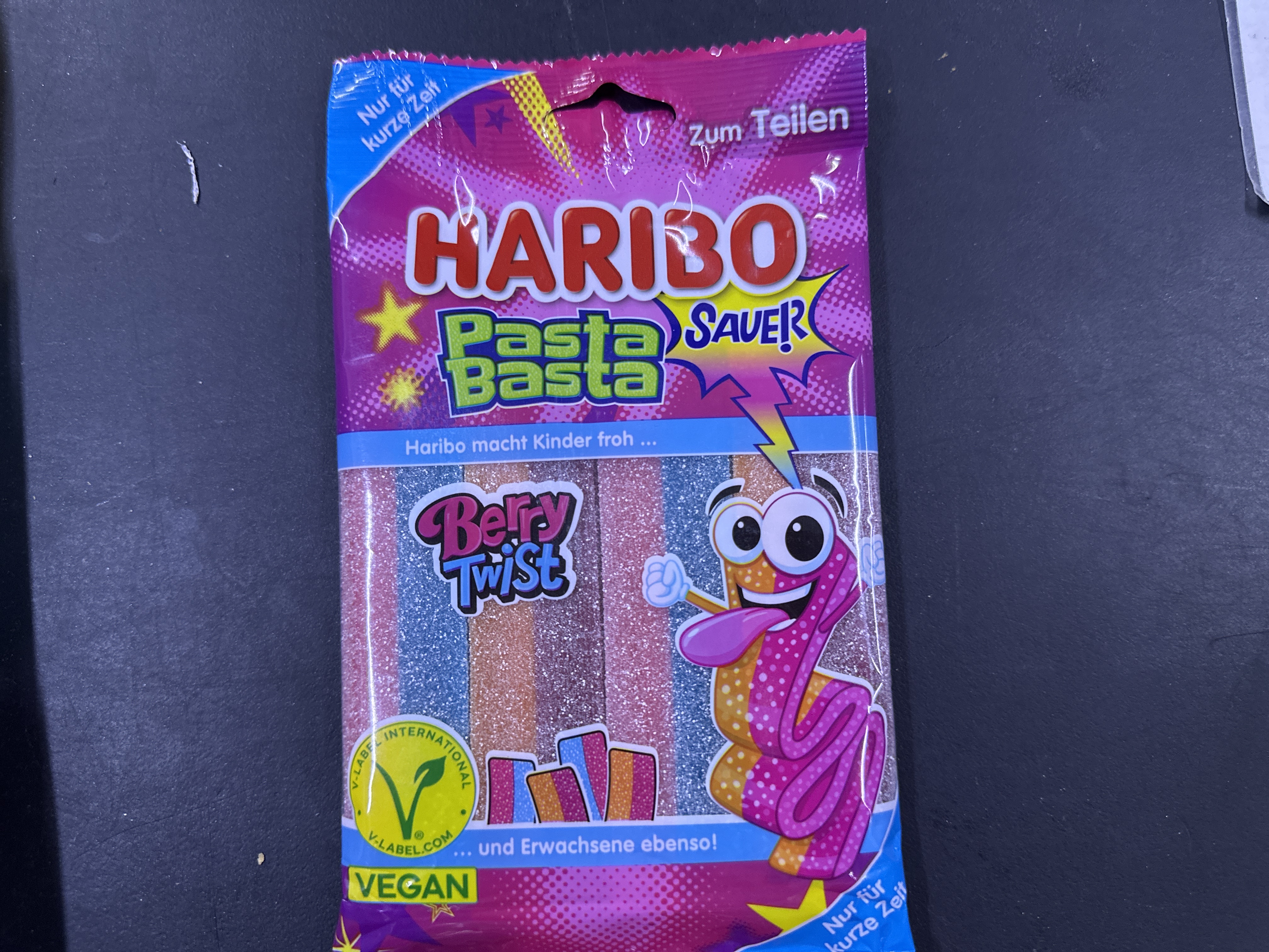Haribo Pasta Basta berry twwist kyselý vegan 160g