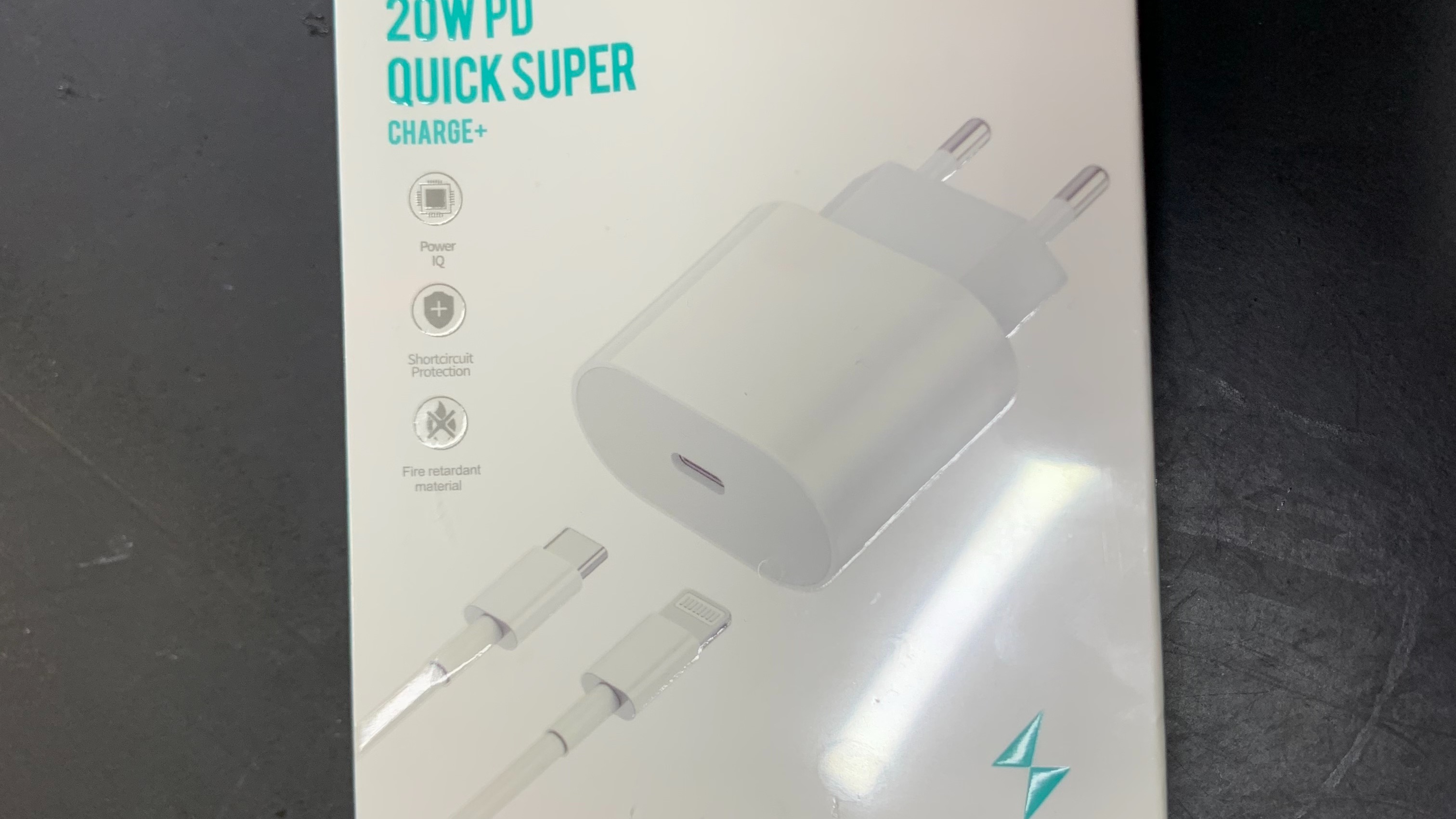 Gpengkj Nabíječka s kabelem 1m 20w super rychle na iphone ( type c - iphone)