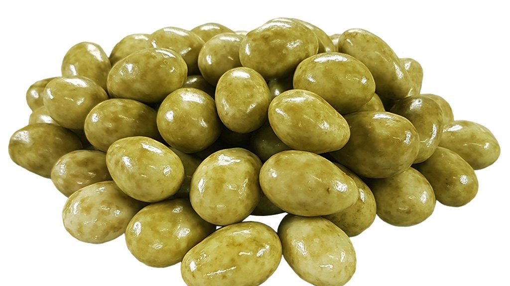 Perun  Mandle v bílé čokoládě s zeleným čajem matcha 80g
