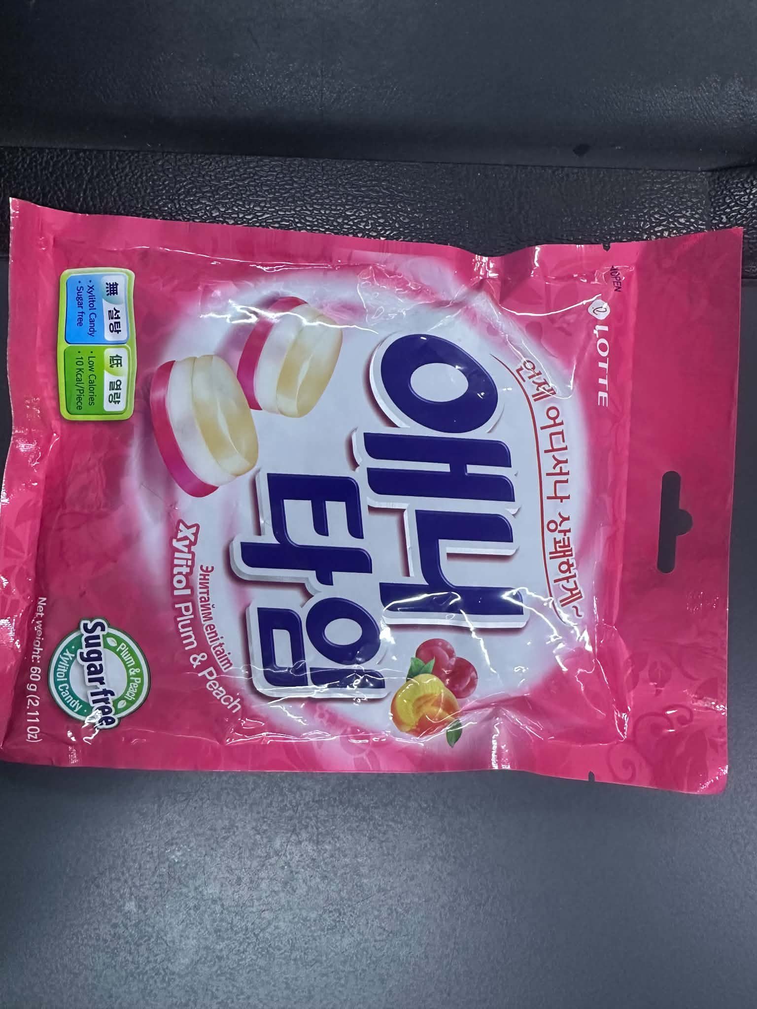 Конфеты Lotte со вкусом сливы и персика, 60 г