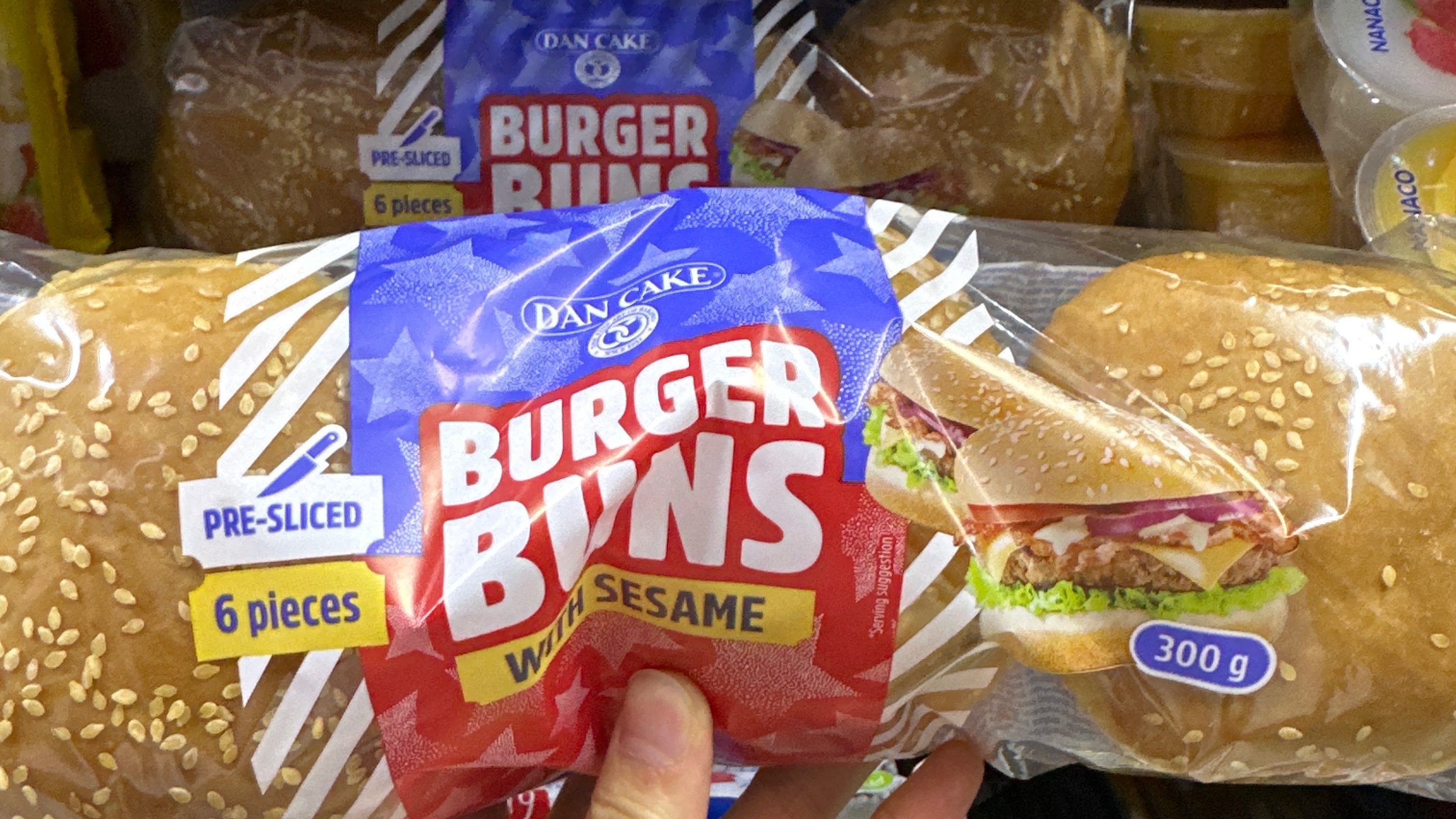 Dan cake burger se sezamem 4ks 300g