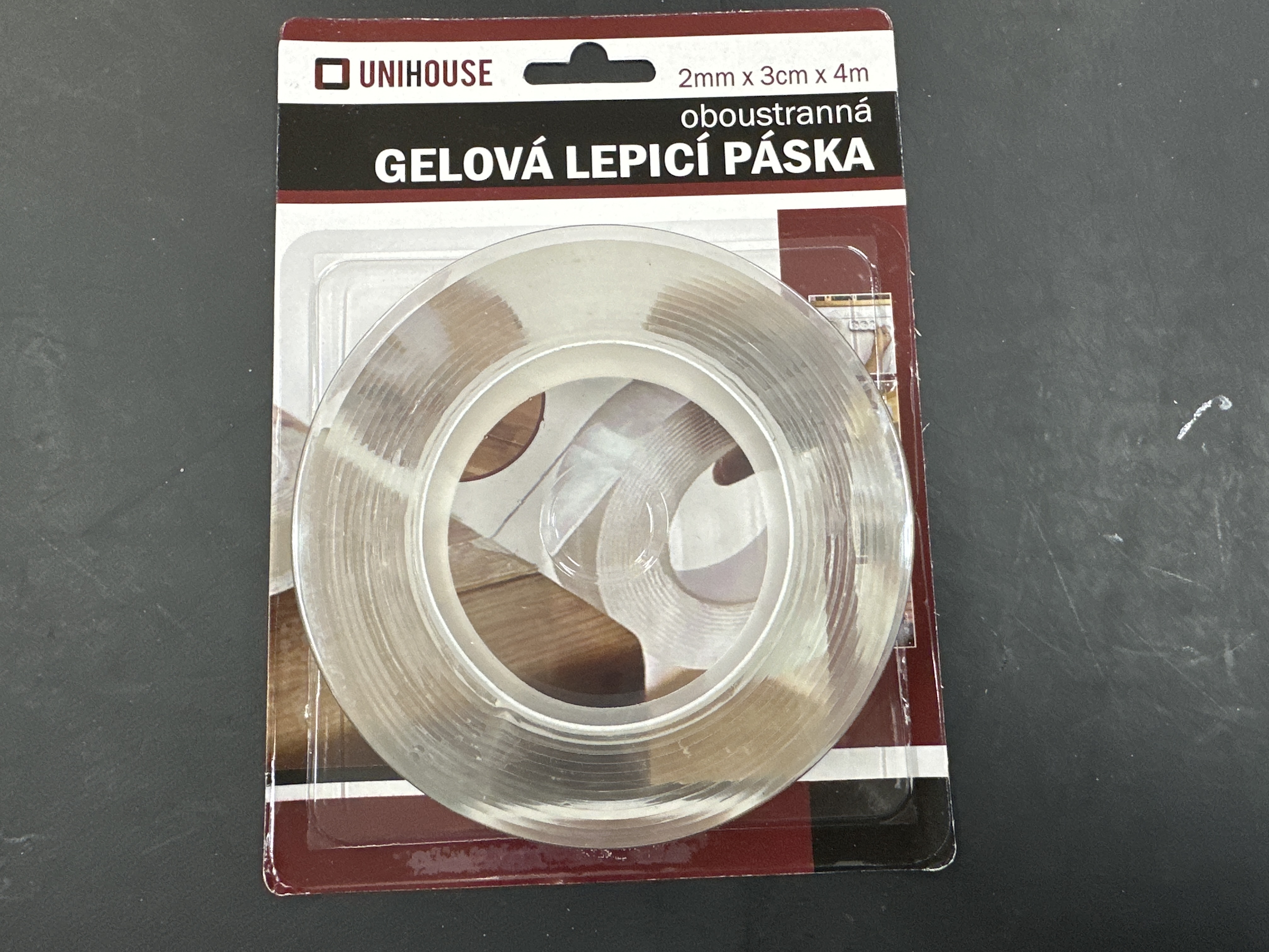 Uni house oboustranná gelová lepicí páska 2mmx3cmx4m 1ks