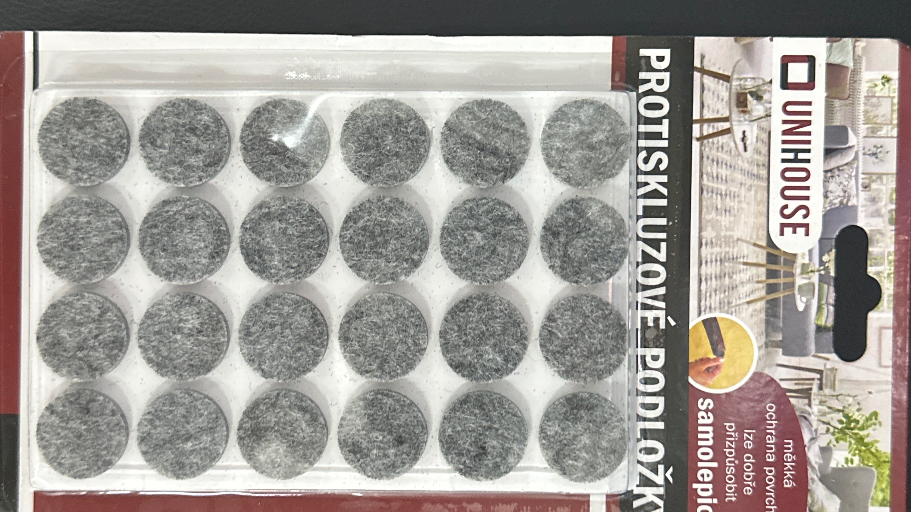 Unihouse Protiskluzové podložky samolepicí sada